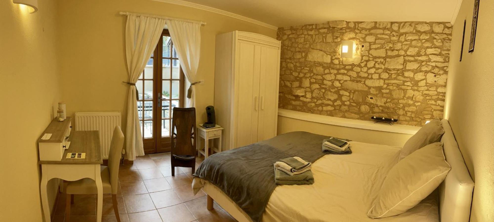 Le Domaine De Camberoux Gite Bressac Phòng bức ảnh